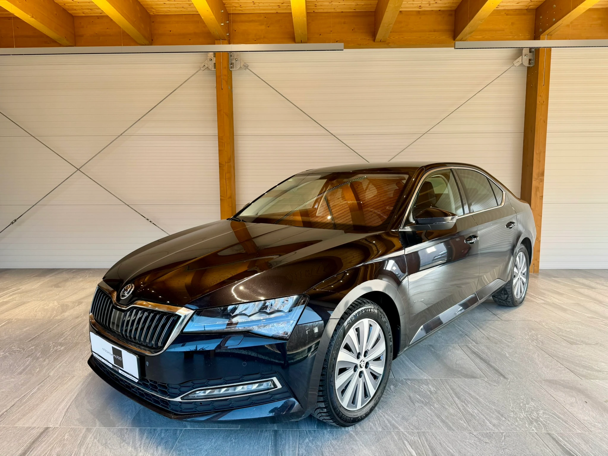 Škoda Superb 2.0 TDi 110 Kw DSG Style Plus