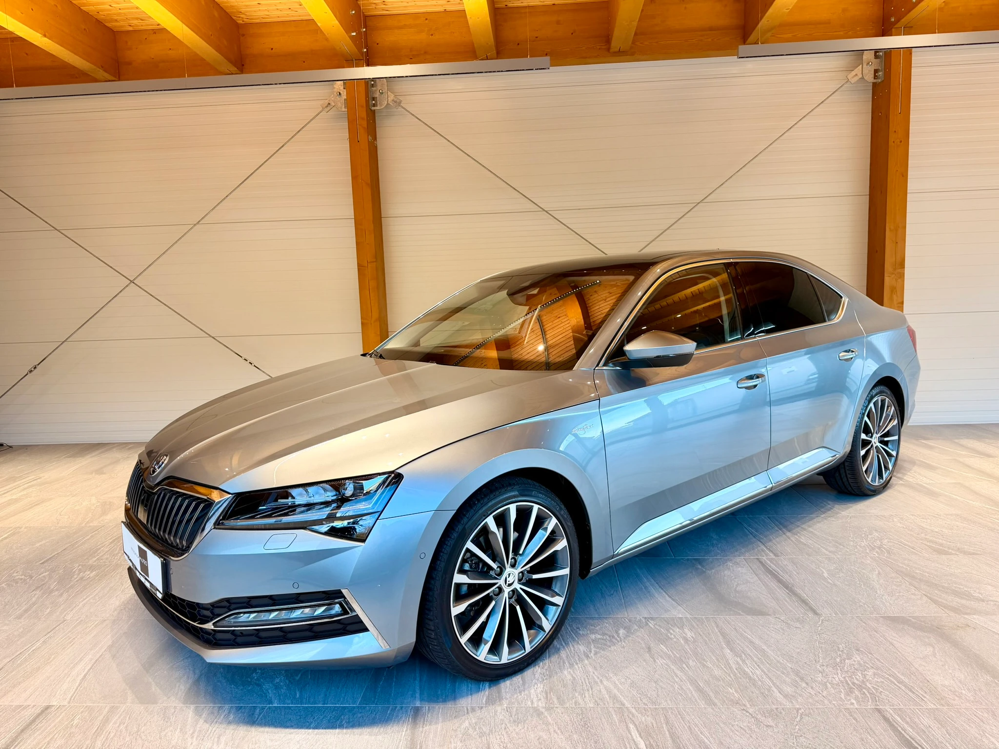 Škoda Superb 2.0 TDi 140 Kw DSG Laurin & Klement