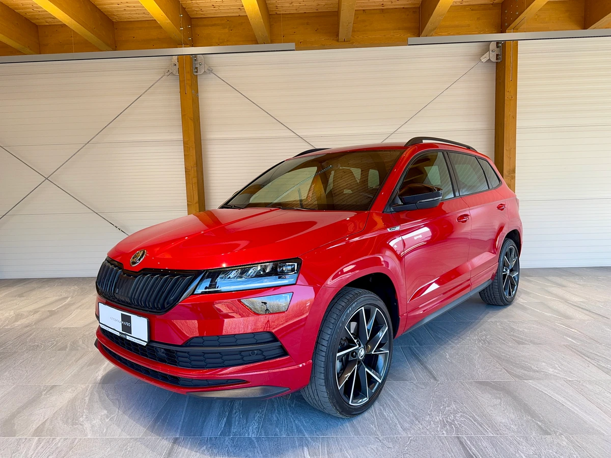 Škoda Karoq 2.0 TDi 110 KW DSG Sportlineexteriér