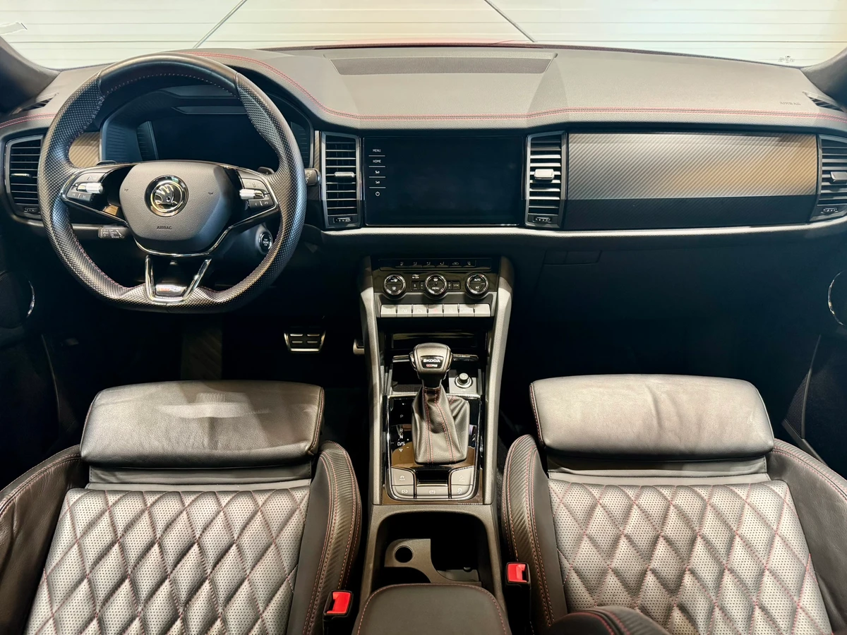 Škoda Kodiaq 2.0 TSi 180 Kw DSG RSinteriér