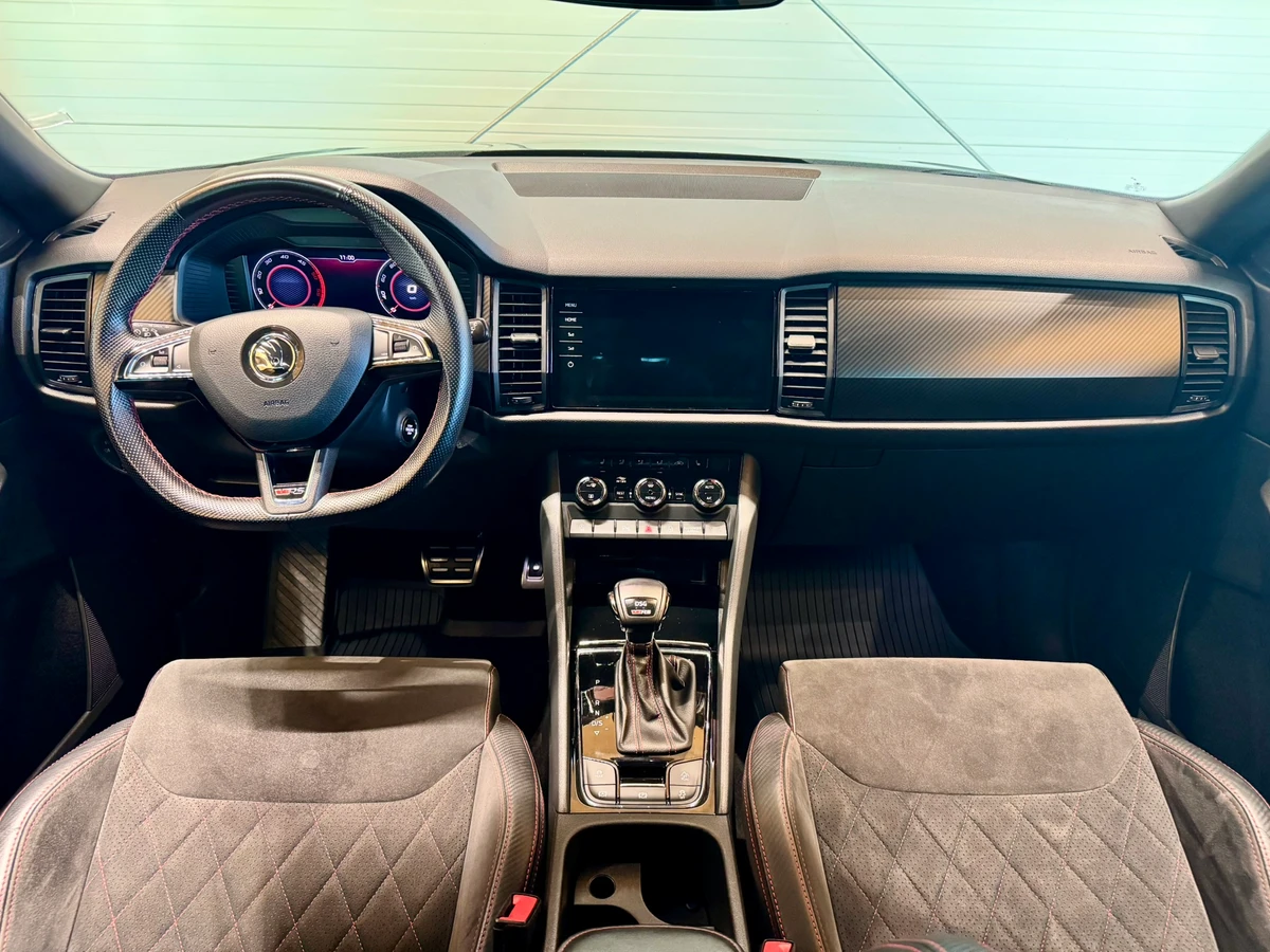 Škoda Kodiaq 2.0 TDi 176 Kw RSinteriér