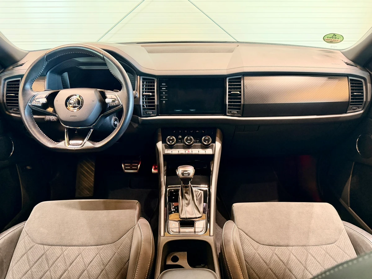 Škoda Kodiaq 2.0 TDi DSG 4x4 Sportlineinteriér