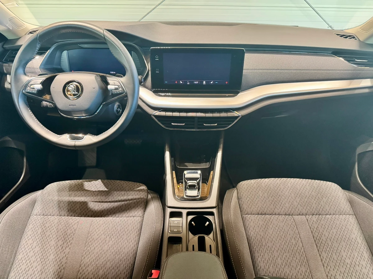 Škoda Octavia 2.0 TDi 85 Kw DSG Style Plusinteriér