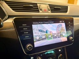 Škoda Superb 2.0 TSi 206 Kw DSG 4x4 Scout