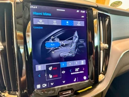 Volvo XC60 Volvo XC60, B4 AWD Momentum PRO 197 k Mild - Hybrid