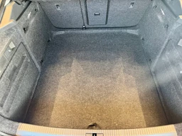 Škoda Superb 2.0 TDi 110 Kw DSG Style Plus