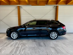 Škoda Superb 2.0 TDi 110 Kw DSG Style Plus