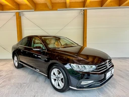 Volkswagen Passat  2.0 TDi 110 Kw DSG Elegance