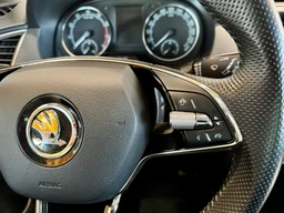 Škoda Fabia 1.0 TSi 70 Kw Ambition Top Tour Black