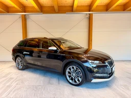 Škoda Superb 2.0 TSi 206 Kw DSG 4x4 Scout