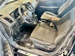 Mitsubishi ASX 1.6 MIVEC Invite+ Edice 100