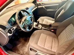Škoda Octavia 1.6 TDi 77 Kw Ambition Plus