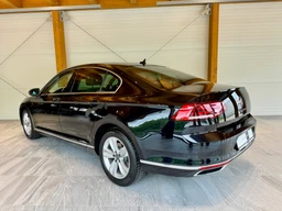 Volkswagen Passat  2.0 TDi 110 Kw DSG Elegance