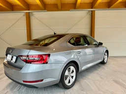 Škoda Superb 2.0 TDi 110 Kw DSG Ambition Plus