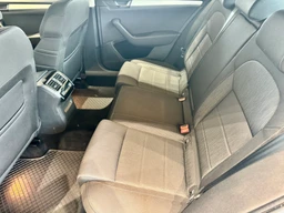 Škoda Superb 2.0 TDi 110 Kw DSG Ambition Plus