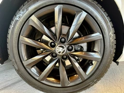 Škoda Fabia 1.0 TSi 70 Kw Ambition Top Tour Black