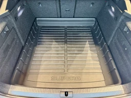 Škoda Superb 2.0 TDi 147 Kw DSG 4x4 Sportline nezávislé topení