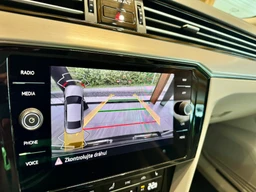 Volkswagen Passat  2.0 TDi 110 Kw DSG Elegance
