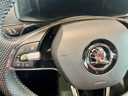 Škoda Karoq 1.5 TSi 110 Kw DSG Sportline Exclusive