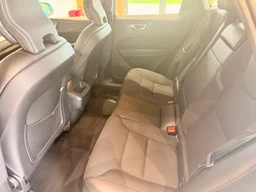 Volvo XC60 2.0 B4 AWD Momentum Pro