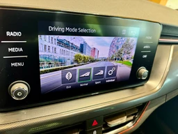 Škoda Scala 1.5 TSi 110 Kw DSG Monte Carlo