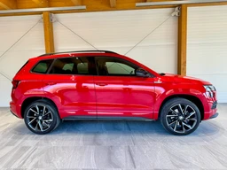 Škoda Karoq 2.0 TDi 110 KW DSG Sportline