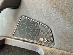 Škoda Superb 2.0 TDi 110 Kw DSG Ambition Plus