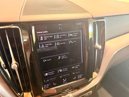 Volvo XC60 2.0 B4 AWD Momentum Pro