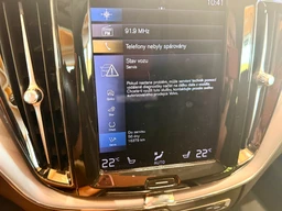 Volvo XC60 2.0 B4 AWD Momentum Pro