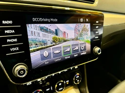 Škoda Superb 2.0 TDi 140 KW DSG L&K