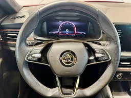 Škoda Kamiq 1.0 TSi 81 Kw DSG Monte Carlo