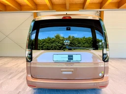 Volkswagen Caddy 1.5 TSi DSG California