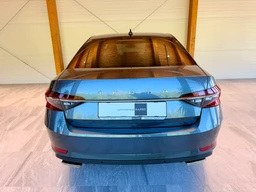 Škoda Superb 2.0 TSi 206 Kw DSG 4x4 Laurin & Klement