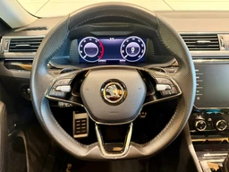 Škoda Superb 2.0 TDi 140 Kw DSG Laurin & Klement