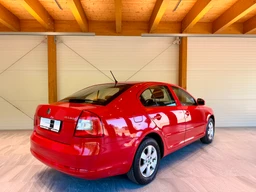 Škoda Octavia 1.6 TDi 77 Kw Ambition Plus