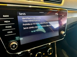 Škoda Superb 2.0 TDi 110 Kw DSG Style Plus