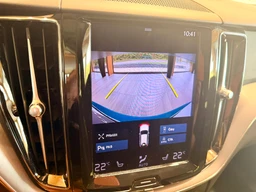 Volvo XC60 2.0 B4 AWD Momentum Pro