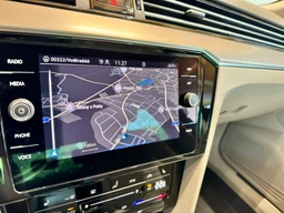 Volkswagen Passat  2.0 TDi 110 Kw DSG Elegance
